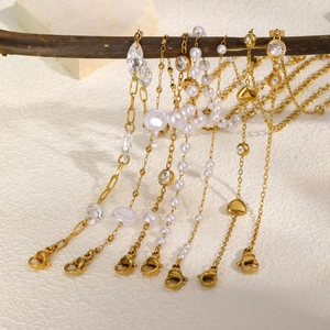 Elegant 18K gold plated stainless steel bracelets with pearls and zircon on branches