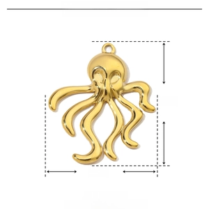 Technical dimensions of a golden octopus charm in stainless steel for jewelry making