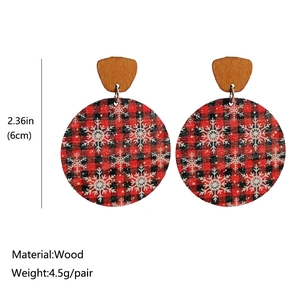 Detail showing 6cm diameter and 4.5g weight for wooden snowflake drop earrings