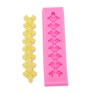 Pink silicone clover pattern cake border mold for DIY fondant and chocolate decoration