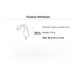 Detail showing red leather cord apple pendant dimensions and 9.8g weight specifications