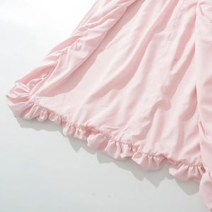 Robe longue licou rose élégante avec volants et ourlet fendu fluide en mousseline
