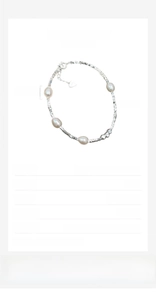 Detailed view of S925 silver bracelet featuring natural freshwater pearls and silver beads