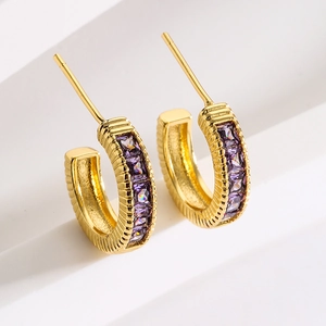 Fashionable 18K gold-plated C-shaped earrings with square purple zircon on white background