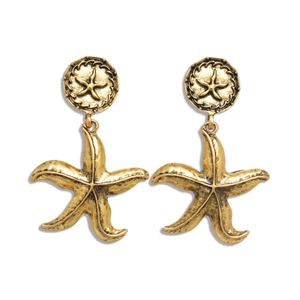 Vintage gold starfish earrings with geometric circles and retro textured metal finish