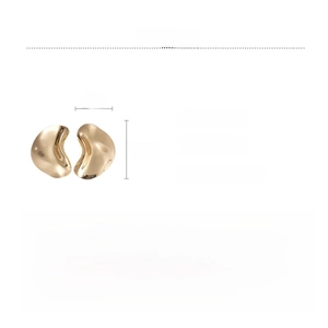 Detailed specs of irregular golden geometric earrings showing material iron and 22g weight