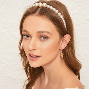 Artificial Pearl Headband For Women Elegant Alloy Hair Hoop Vintage Style Artificial Pearl Hairband Fashion Hair Accessory