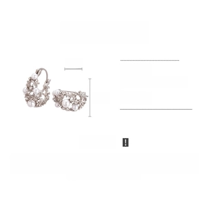 Detail showing dimensions of retro pearl earrings with crystal inlay and basket design