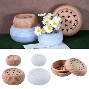 Silicone Flower Stem Holder Spiral Vase Arranger For Floral Decoration Home Living Room Modern Aesthetic