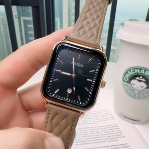Women Quartz Watch Square Dial Leather Strap With Quilted Pattern Calendar Date Display Elegant Fashion Wristwatch