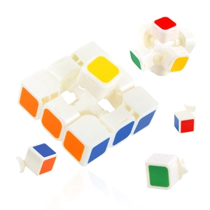 Exploded view of a 5.7cm smooth 3x3 speed cube showing internal parts and structure