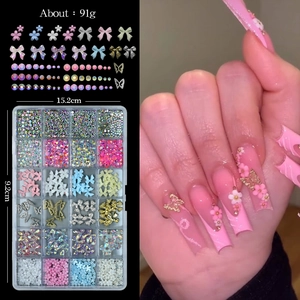 24-grid nail art box with resin bows and flatback rhinestones, size 15.2x9.2cm, 91g set
