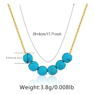 Gedetailleerde maattabel van minimalistische gouden ketting met blauwe turkoois kralen