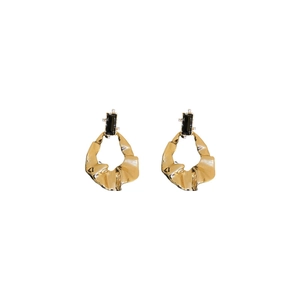 Golden irregular pleated earrings featuring black gemstones and pavé crystal accents