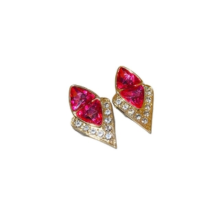 Vintage geometric rhombic stud earrings with rose pink crystals and gold-tone diamond accents