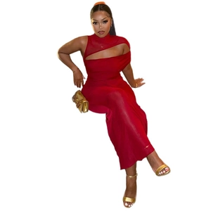 Elegantes rotes ärmelloses Maxikleid mit Neckholder und Cut-out für Partys und Abendessen