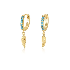 Detail of s925 gold feather hoop earrings with turquoise stones and polished finish