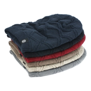 Winter cable-knit thermal beanies set in blue, red, khaki, beige and grey colors