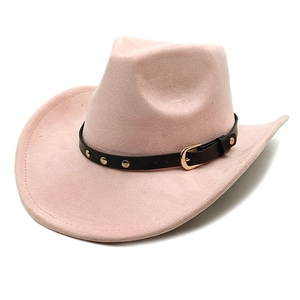 Chapeau de cowboy rose en laine avec bande en cuir noir et clous dorés