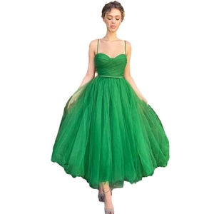 Elegant emerald green spaghetti strap tulle mesh ball gown dress for formal party events