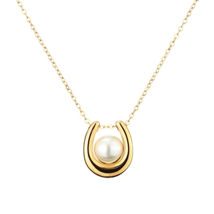 Collier avec pendentif en U en or et une perle blanche brillante sur une chaîne minimaliste