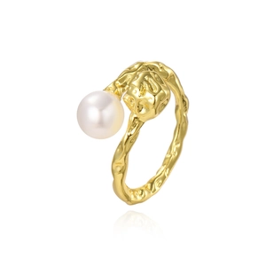 18k gold plated open ring with imitation pearl and snake head hammer texture design