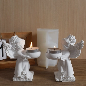 Nordic vintage angel candle holder set with wings and wreath details in white resin