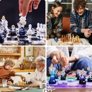 Détail macro de pièces d'échecs en résine et personnes jouant sur un plateau DIY