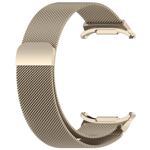 Detalle de correa metálica magnética milanesa para Samsung Watch Ultra en oro rosa