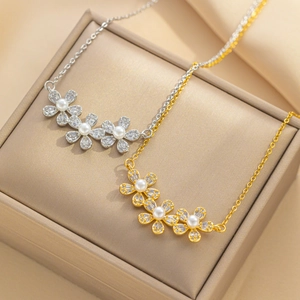 Triple Flower Pendant Necklace Titanium Steel Cubic Zirconia Artificial Pearl Elegant Floral Jewelry For Women