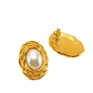 Vintage woven titanium steel stud earrings with large white oval pearls and gold rope border
