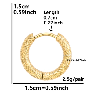 Detailed size chart for 18K gold plated hoop earrings with diamond textured pattern