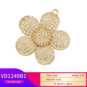 Sparkling pavé zircon sunflower pendant in gold-plated brass with precise dimensions