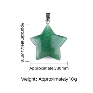 30mm green agate star pendant with silver bail and detailed size measurements