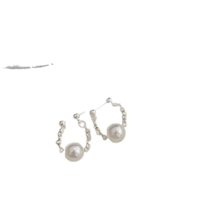 U-shaped geometric earrings with silver beads and large white pearls in French retro style