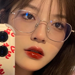 Retro slim silver metal square frame glasses for women with anti-blue light clear lenses