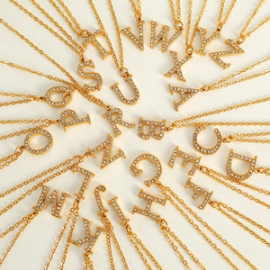Elegant Gold Plated Stainless Steel 26 Alphabet Initial Pendant Necklace With Rhinestones Exquisite Fashion Jewelry Gift For Women