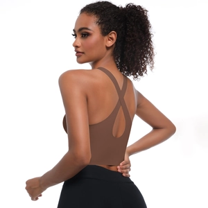 Soutien-gorge de sport marron sans couture avec dos croisé et tissu élastique pour le yoga