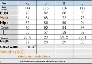 Guide des tailles pour robe en dentelle incluant mesures de poitrine taille et hanches