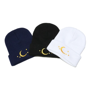 Bonnet Tricot Acrylique Broderie Étoile Lune Revers Chaud Bonnet Hiver Femmes Hommes Décontracté Tendance Accessoire