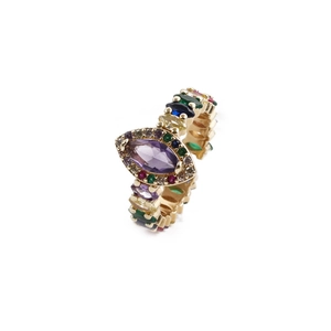 Bague dorée ajustable avec pierre marquise violette et pavé de zircons colorés