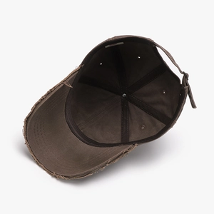Casquette baseball vintage marron en coton avec broderie 3D et bord effiloché