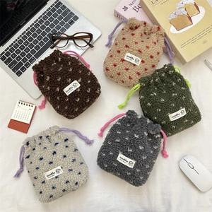 Soft Lamb Wool Drawstring Storage Bag Cute Plush Cosmetic Pouch Travel Skincare Organizer Heart Polka Dot Pattern For Students