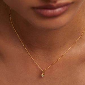 Elegant 925 silver heart lock necklace in gold finish with micro-inlaid zircon