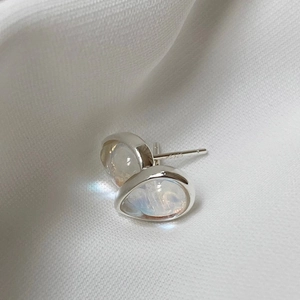 Elegant S925 sterling silver teardrop moonstone stud earrings with blue adularescence