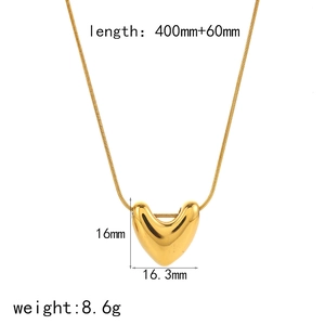 18K gold plated stainless steel heart pendant necklace with dimensions and product specifications