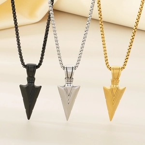 Hip hop spearhead pendant necklace in black, gold and silver finish with box chain
