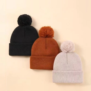 Berretti In Maglia Morbido Acrilico Pom Pon Risvolto A Costine Caldo Inverno Copricapo Per Bambini E Bambine