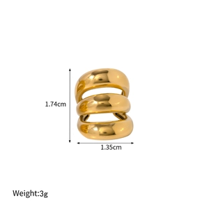Detailed view of triple-layered 18k gold ear cuff showing 1.74cm height and 3g weight