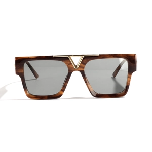 Square Large Frame Sunglasses UV400 Vintage Plastic Metal Heart Decor Retro Hip Hop Fashion Eyewear Unisex